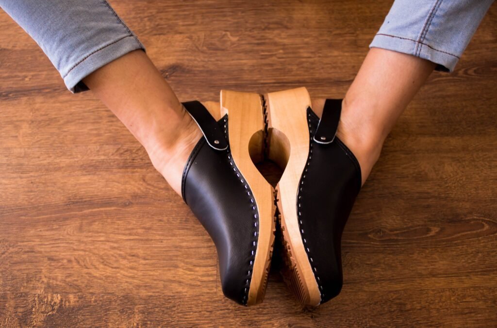 Women’s Comfort Clogs That Combine Fashion and Functionality