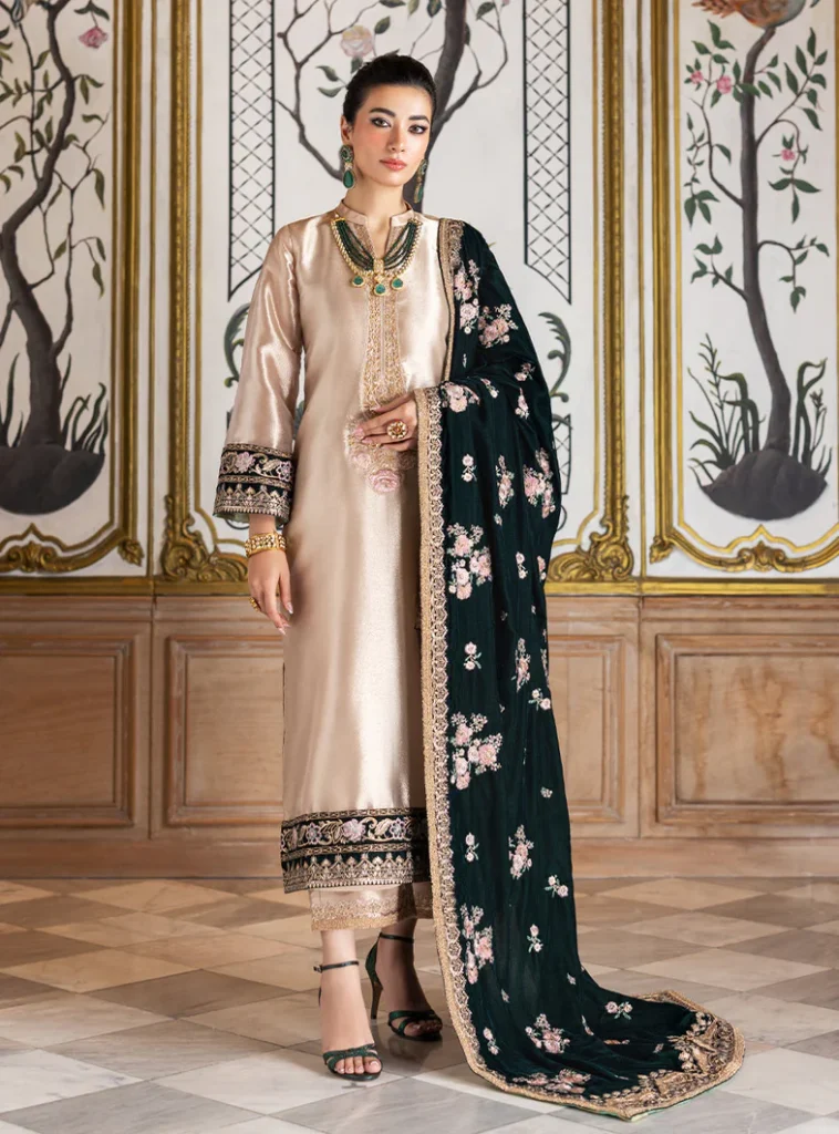 5 Reasons to Order Fast Delivery Pakistani Suits in the UK