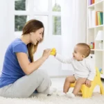 How Trying Different Textures Can Stimulate Your Baby’s Senses