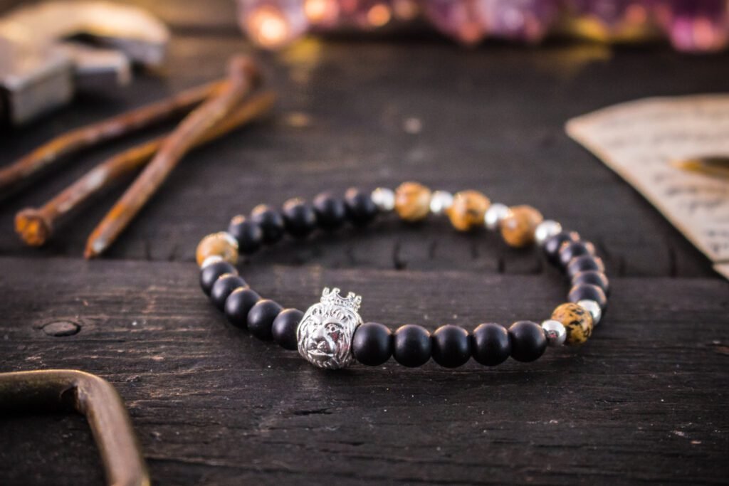 How Natural Agate Crystal Bracelets Can Enhance Your Well-Being