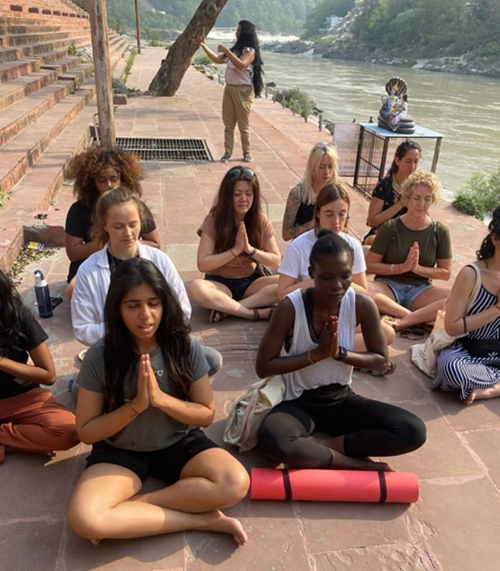 “Why Rishikesh is the Perfect Destination for a Yoga Retreat”