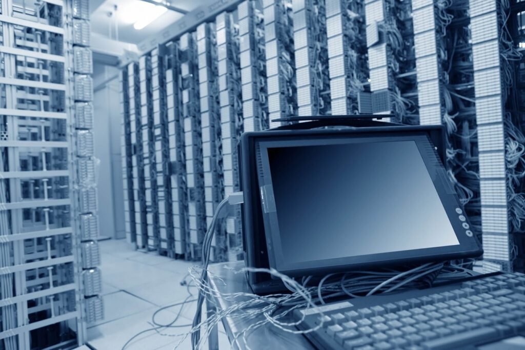 Powering the Digital Age: The Dynamic Data Center Rack Server Market